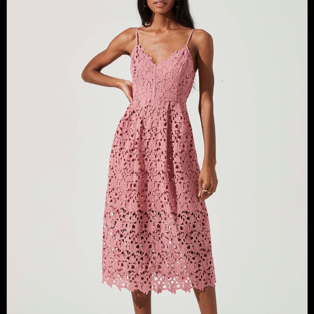 Astr Pink Lace Midi Dress